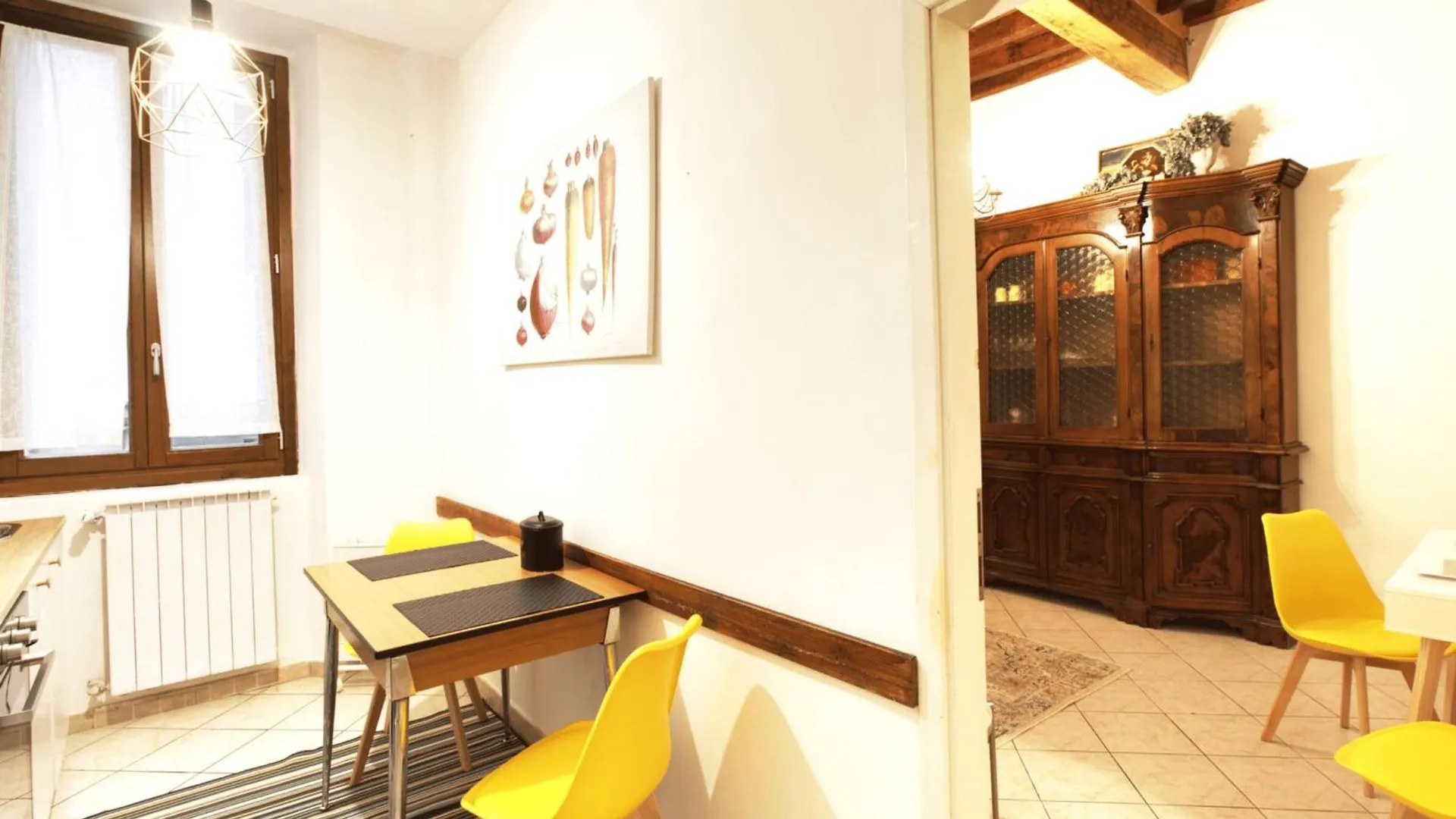 La Bottega Di Botticelli By Halldis 피렌체 아파트