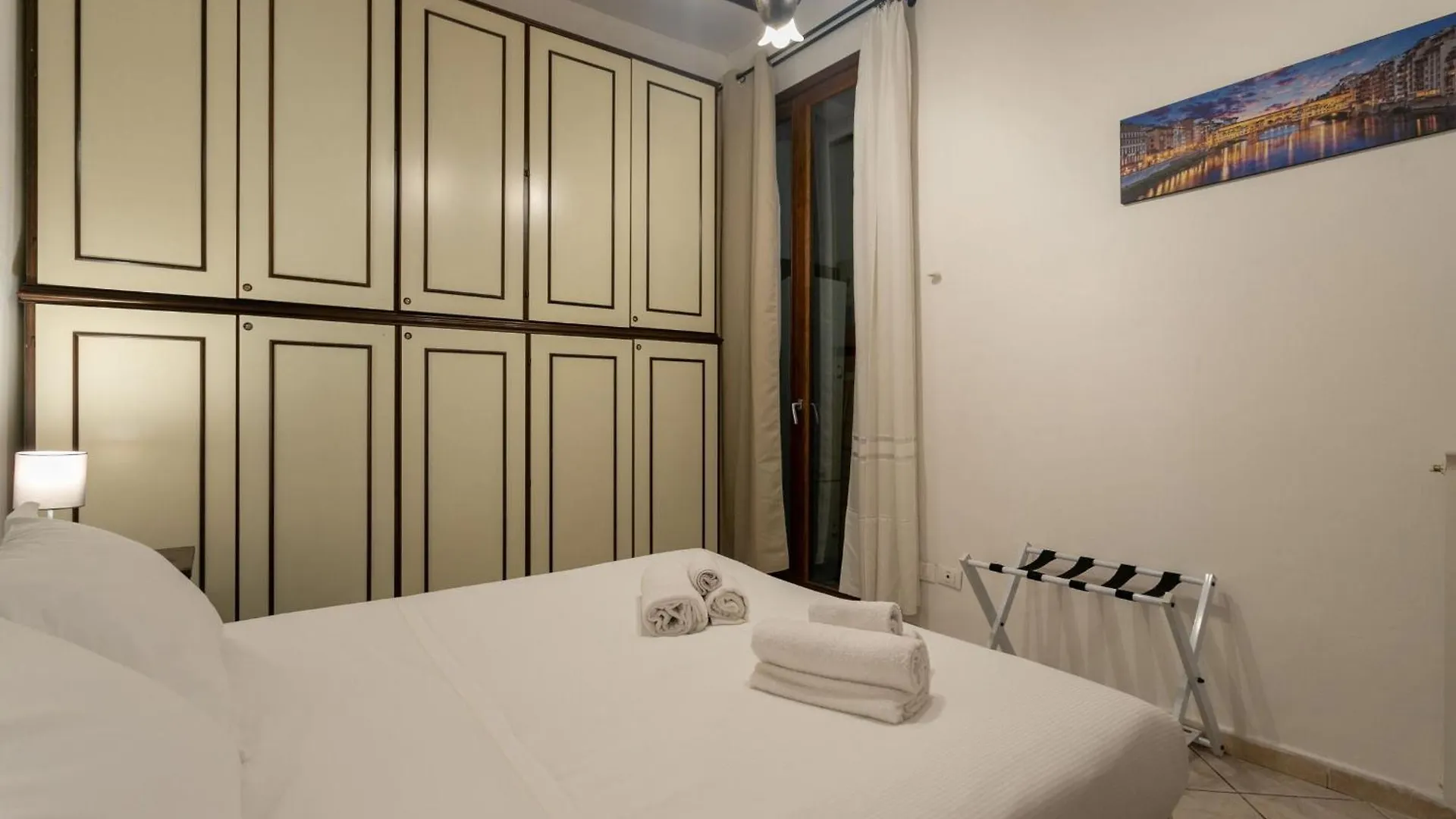Appartamento La Bottega Di Botticelli By Halldis Firenze Italia